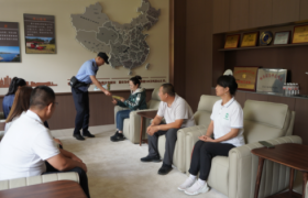 精准送法 助力发展  冰城公安“法治套餐”直达企业一线