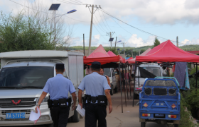 范殿臣：  烟火深处 乡亲们最信任的“守集人”