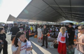 用“警徽蓝”守护“音乐节”  冰城公安为草莓盛宴筑牢平安防线