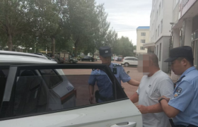 指尖传递的温暖！民警化身“眼睛”护送盲人平安归家