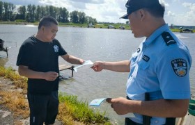 安全宣讲进村屯  道外公安筑牢非法捕捞“安全堤”
