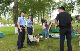 冰城公安：精细化护游 擦亮江畔明珠