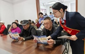 冰城公安“双节”送“安全礼”  反诈宣讲+月饼制作暖民心