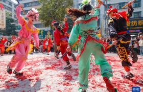 新春走基层丨广东普宁：英歌起舞闹新春