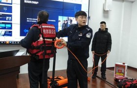 “救”在事前！  冰城公安江上安全宣讲深入人心