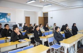 “敲门”宣传进企业 筑牢防线保平安