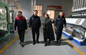 巴彦县公安局经侦大队深入企业开展  法制宣传活动