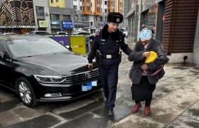 用守护温暖归途  道外公安连续救助两名走失老人