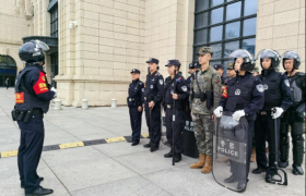 “智慧警务”点亮冰城旅游季  冰城公安实力“圈粉”