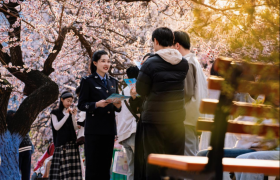 藏蓝守护冰城春花季 共绘平安旅游画卷