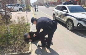 有“警”无险！老人街头摔倒，民警全程护送就医