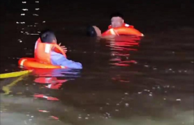 【“双争”“四有”专刊】  生命托举：冰城警方接力营救落水群众