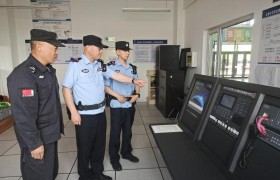 冰城公安为平安高考“加分”