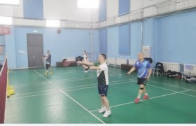 活力四射 “羽”你同行–鸡西移动公司羽毛球兴趣小组活动精彩纷呈