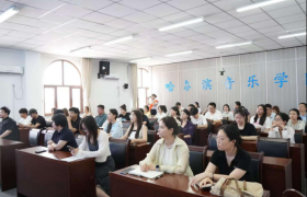 冰城公安：反诈“必修课”进校园  警银共筑“防骗墙”