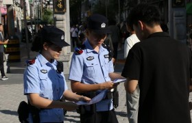 平安过暑假 反诈不放松  道外公安深入景区开展宣讲活动