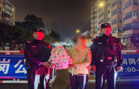 南岗分局民警巡逻中暖心服务获赞誉