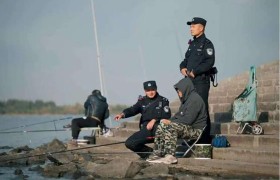 冰城公安深耕生态警务  守护绿水青山 谱写和谐新篇