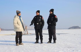 宾县公安局多措并举筑牢冬季冰面“安全阀”
