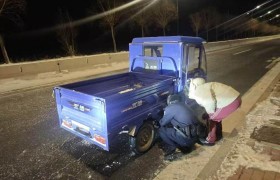 巡逻路上偶遇“小麻烦” 冰城民警暖心“操作”解难题