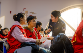 进社区话安全 零距离筑屏障  冰城公安深入开展烟花爆竹安全宣传