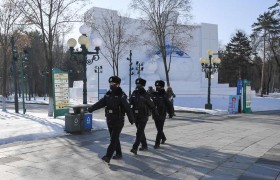 警护冰雪盛会 情暖八方来客  冰城公安打造雪博会护游警务“金名片”