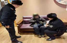 寒冬护老暖人心 南岗分局民警巡逻中接连救助两名迷路老人