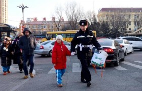 冰城公安：用好“点线面”三字诀  全力筑牢开学季安全“第一道防线”