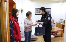情暖夕阳红  冰城公安上门助老 守护银发幸福晚年