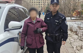暖心警事！王岗派出所民警巡逻途中救助迷路老人 安全护送回家