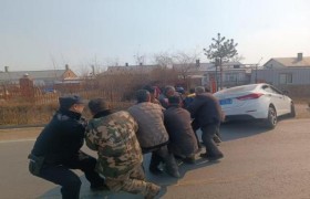 冰城民警紧急救援 警民合力化解困境