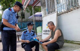 冰城公安：深耕银发反诈防线  把平安课堂搬进烟火街巷