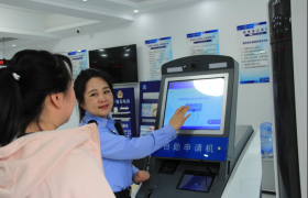 服务专窗、绿色通道、上门办理  冰城公安精准助企激活发展动能
