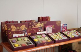 又双叒叕！艾玛琳燕窝月饼再获十大金牌月饼双奖！