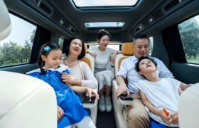 岚图梦想家丨克蒂昆仑亮相广州车展