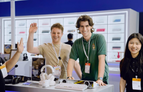 迈从 MCHOSE 亮相香港环球资源消费电子展，双料大奖彰显国际竞争力