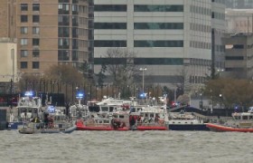 纽约观光直升机空中“解体”！西门子高管及家人遇难背后