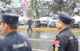 风雪砺初心 忠诚护平安