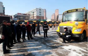 冰城公安：“源头管、动态巡、靶向宣”  织密“平安出行网”