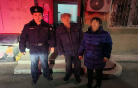 寒夜中的暖光——公园路派出所暖心救助走失老人