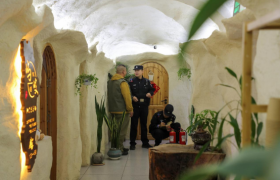 冰城公安：排查宣传双向发力 筑牢九小场所安全防线