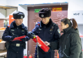 冰城公安：守牢烟花售卖关  护航平安迎佳节