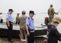 重拳亮剑护碧水 严打非法守江河