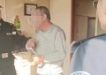 陷入僵局的命案：追凶28年偶遇杀父仇人，报警将其抓获，因证据缺失嫌犯被取保